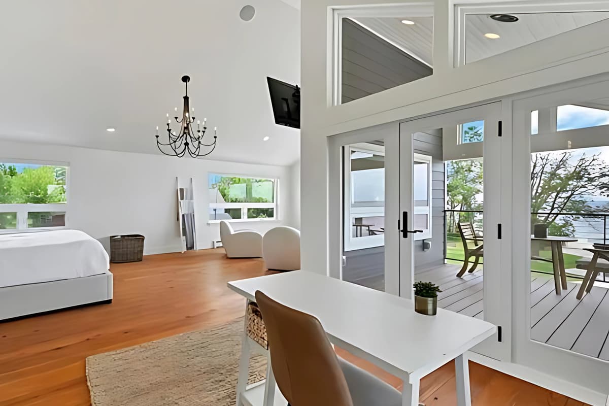 Wake up to beautiful water views and plenty of natural light filling the room.