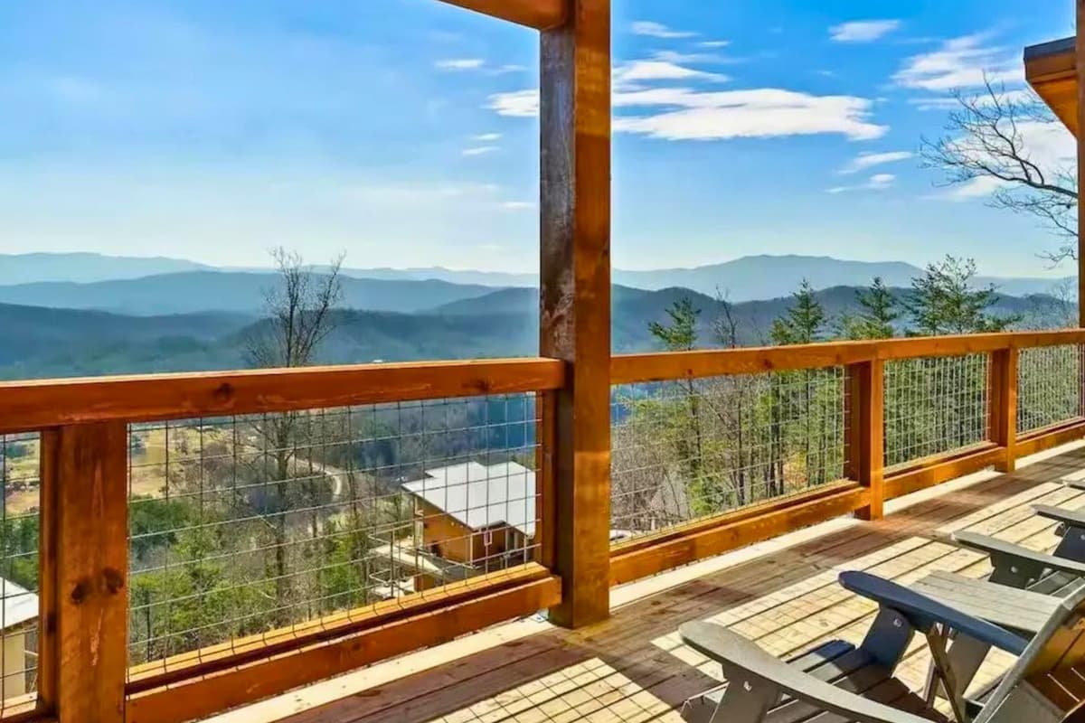 Step onto the deck and take in the amazing mountain views from the comfort of the outdoor seating.