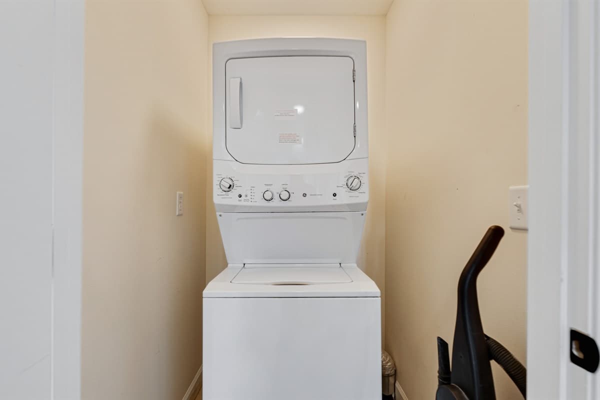 For your convenience, our beach house includes a washer and dryer, making it easy to keep your family's clothes fresh and clean during your stay. 