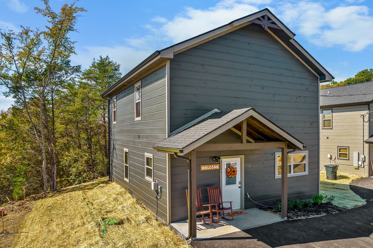 Come for the mountain views, stay for the feeling of getting away from it all.
