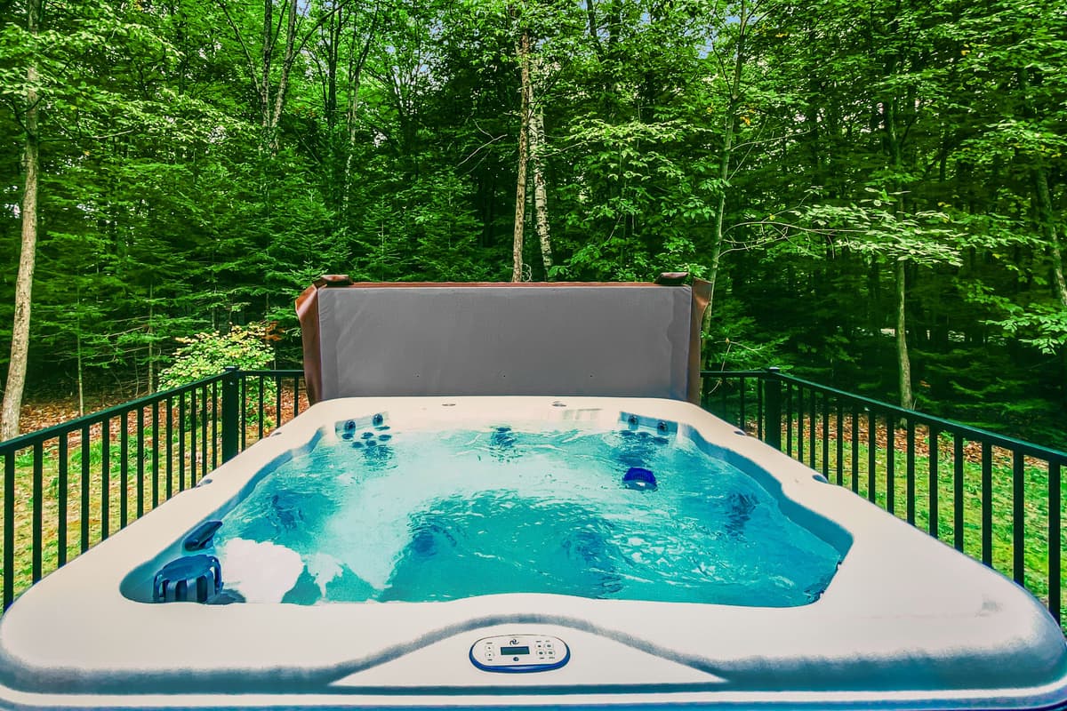 It’s the perfect outdoor space to unwind and enjoy your Door County getaway.