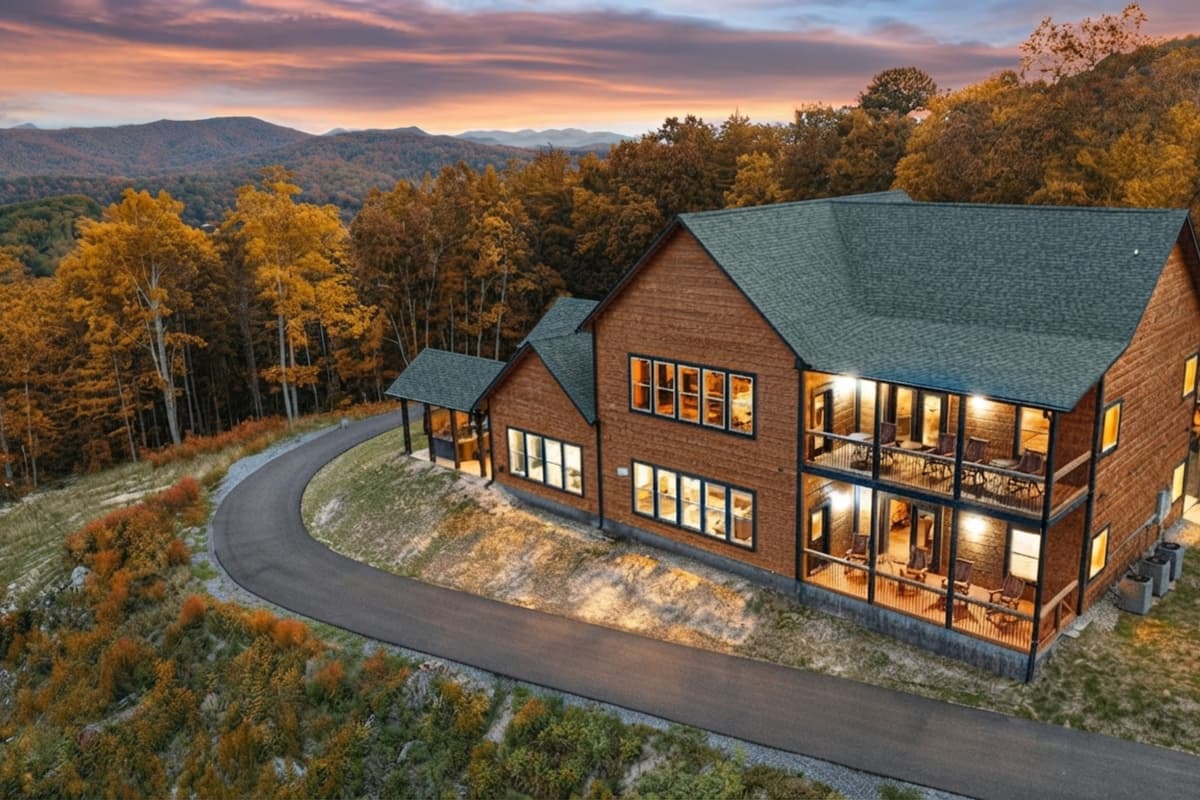 Shell Mountain Summit - Sevierville