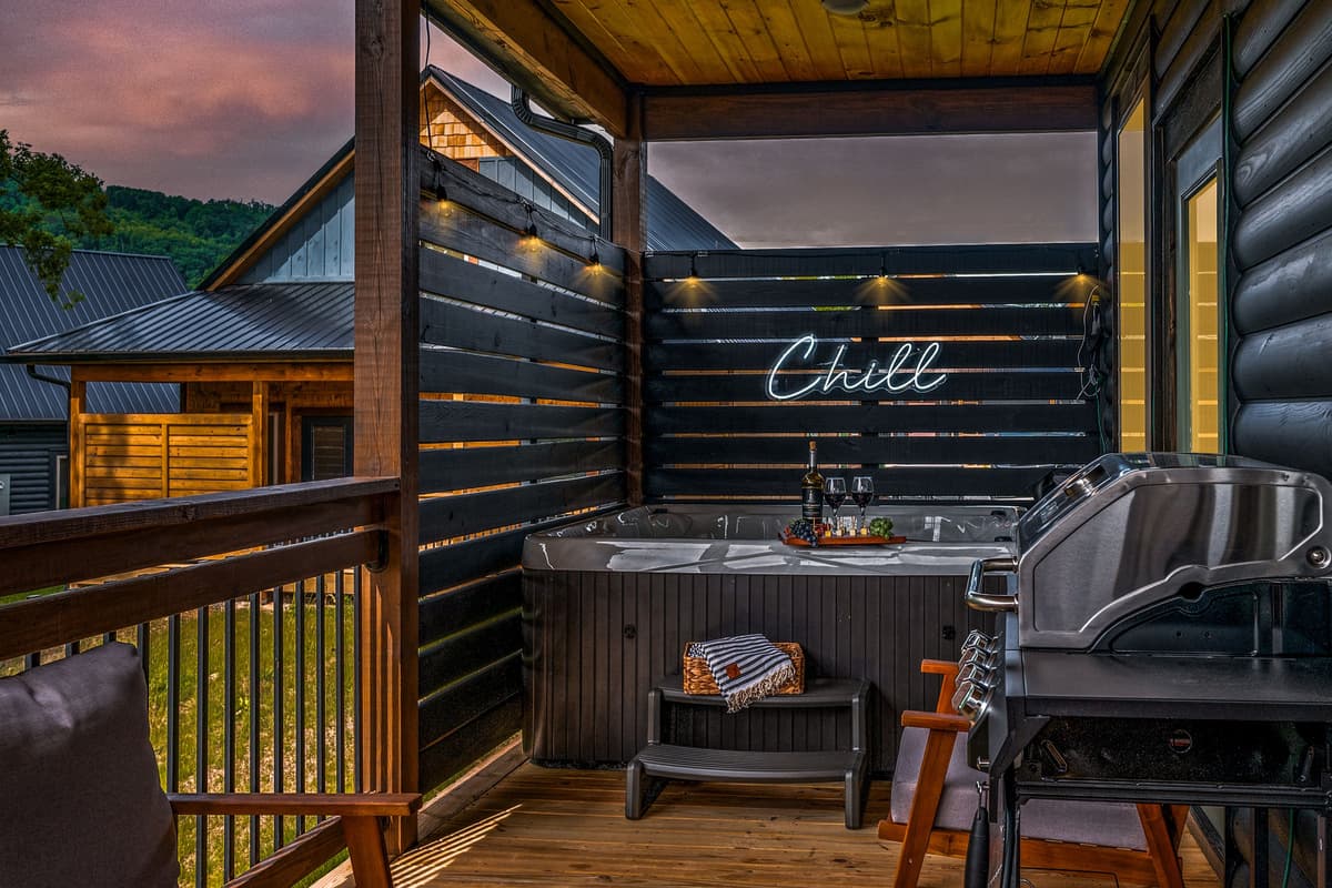 Whether you’re enjoying a peaceful morning soak or unwinding under the evening sky, the hot tub adds an extra layer of relaxation to your cabin getaway.