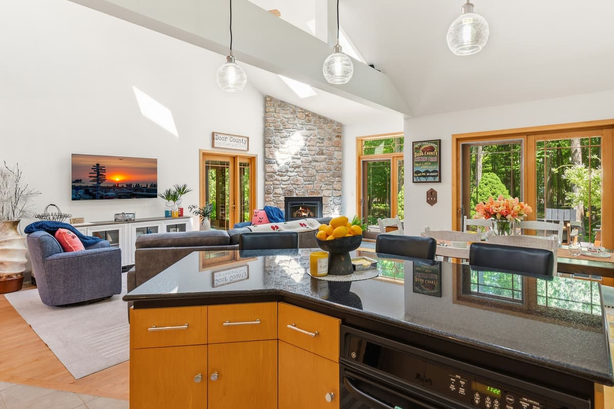 Whether you’re cooking together or simply gathering around the table, this space makes it easy to feel right at home.