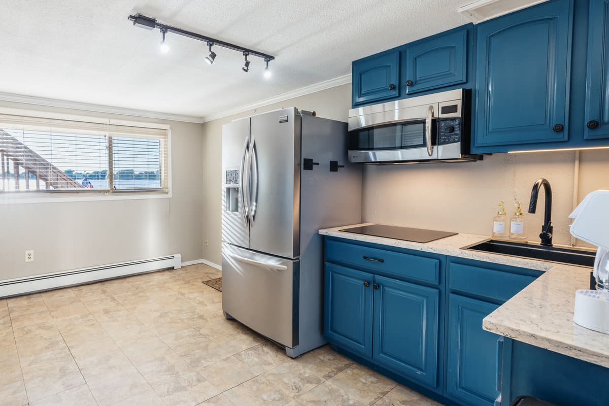 The kitchen gives guests the flexibility to enjoy meals without always having to head upstairs.