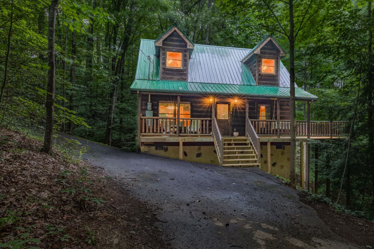 Enjoy the privacy of your own cabin while staying close to the attractions, adventures, and natural beauty of the Smokies.