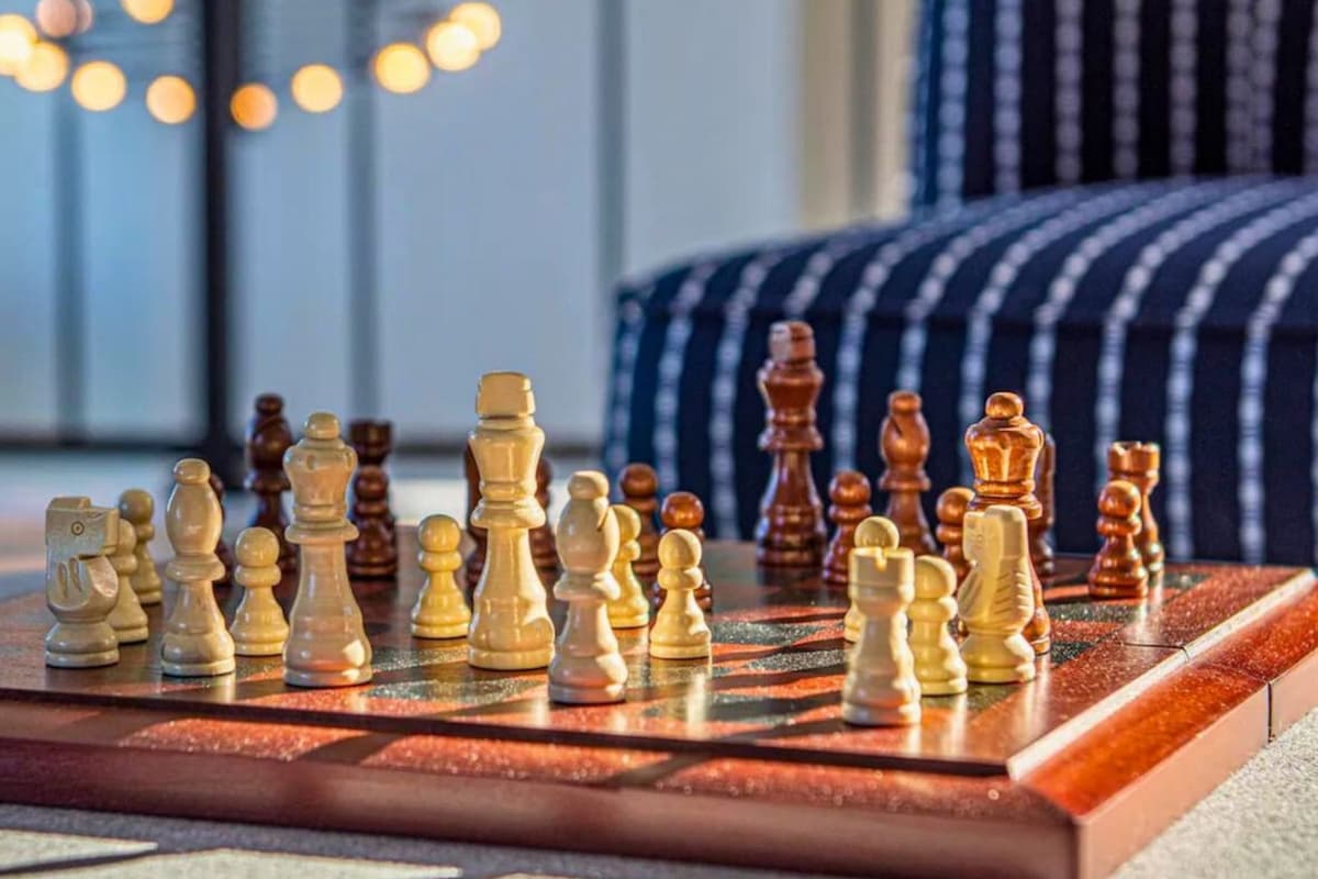It’s a great spot for kids and groups to hang out, play games, or enjoy some downtime.