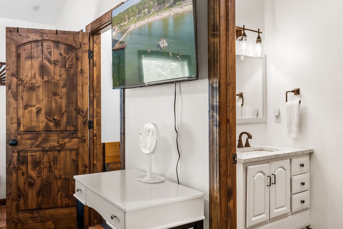 This full bathroom offers a clean and comfortable space to freshen up during your stay.