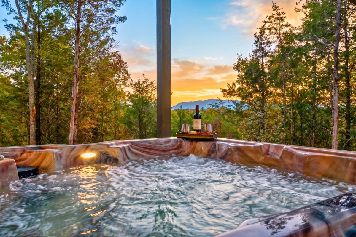 Eagle Feather Cabin - Sevierville