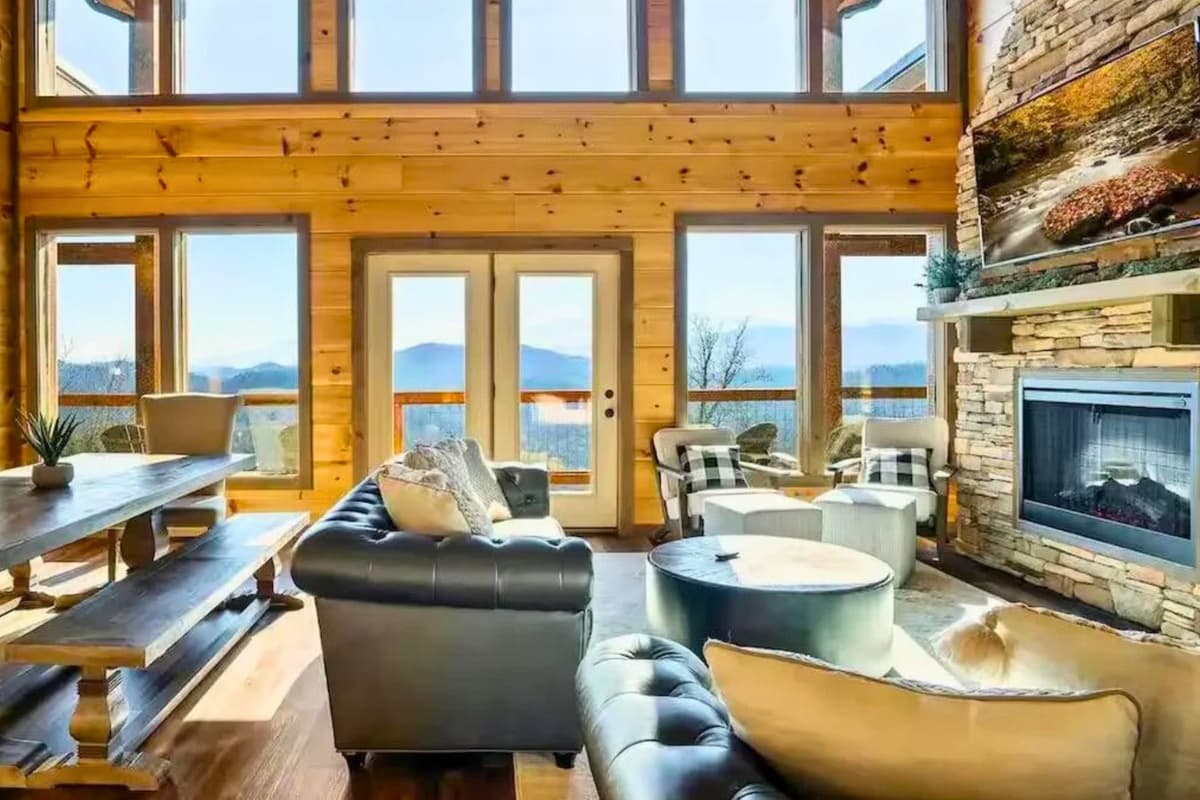 It’s the perfect spot to sip your morning coffee, relax after a day of exploring, or simply sit back and take in the view.