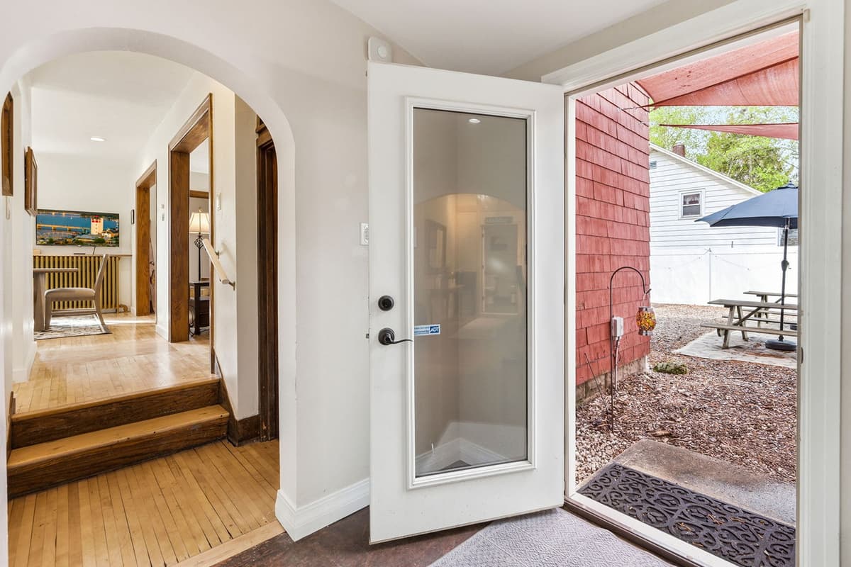 Enjoy the best of both worlds with inviting indoor spaces and plenty of room to enjoy the outdoors.