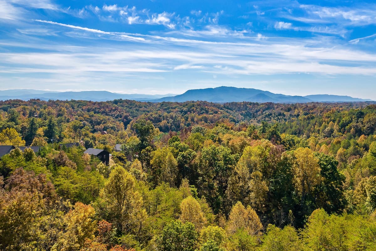 Spend your getaway exploring the beauty of the Smokies, discovering local favorites, and making memories at your own pace.