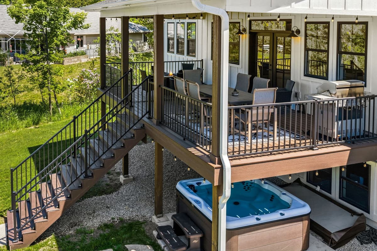 With the stairs leading directly from the deck, it’s easy to step outside and enjoy some time in the water.