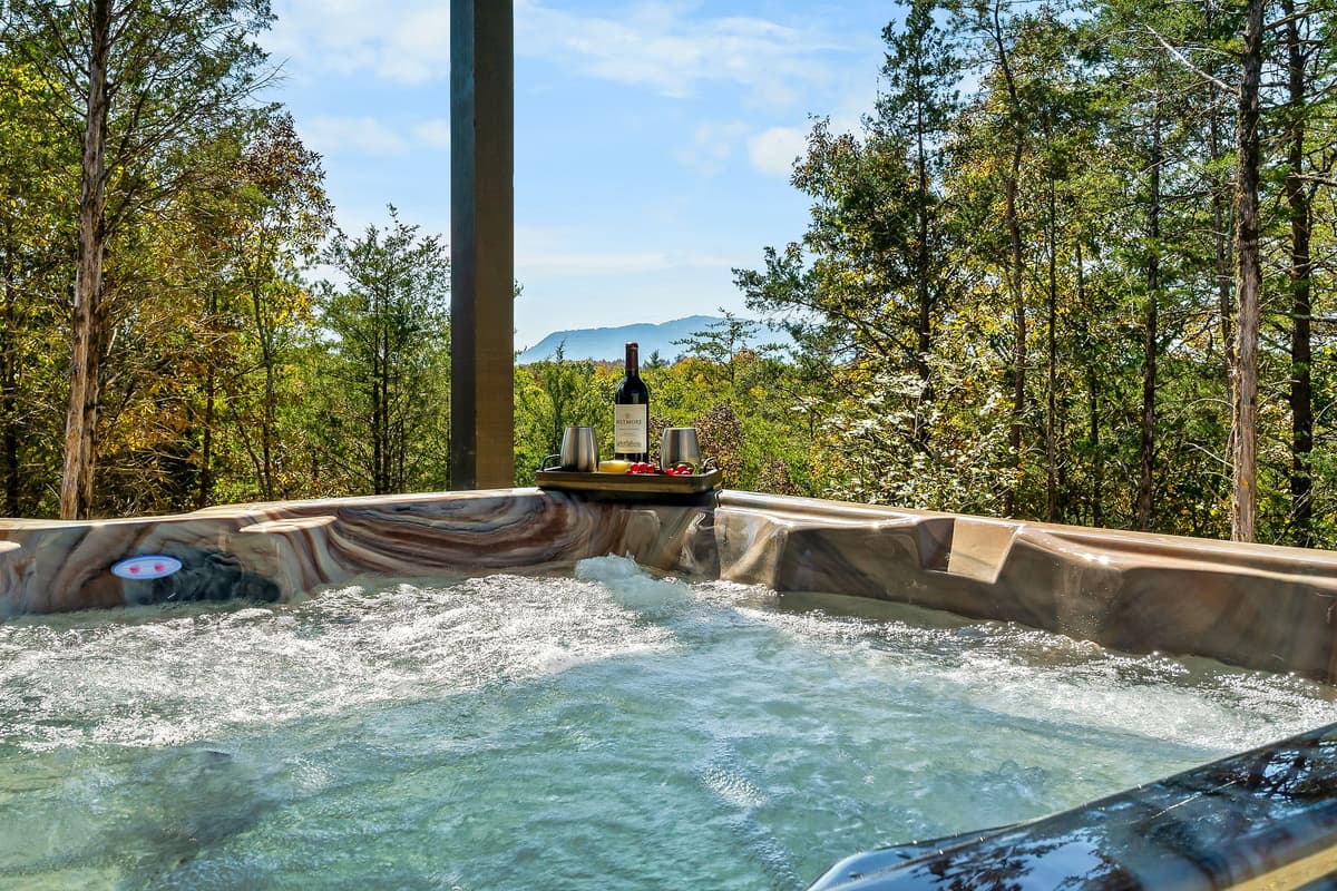 Whether you’re soaking beneath the stars or simply enjoying the quiet, the hot tub adds an extra touch of relaxation to your mountain escape.