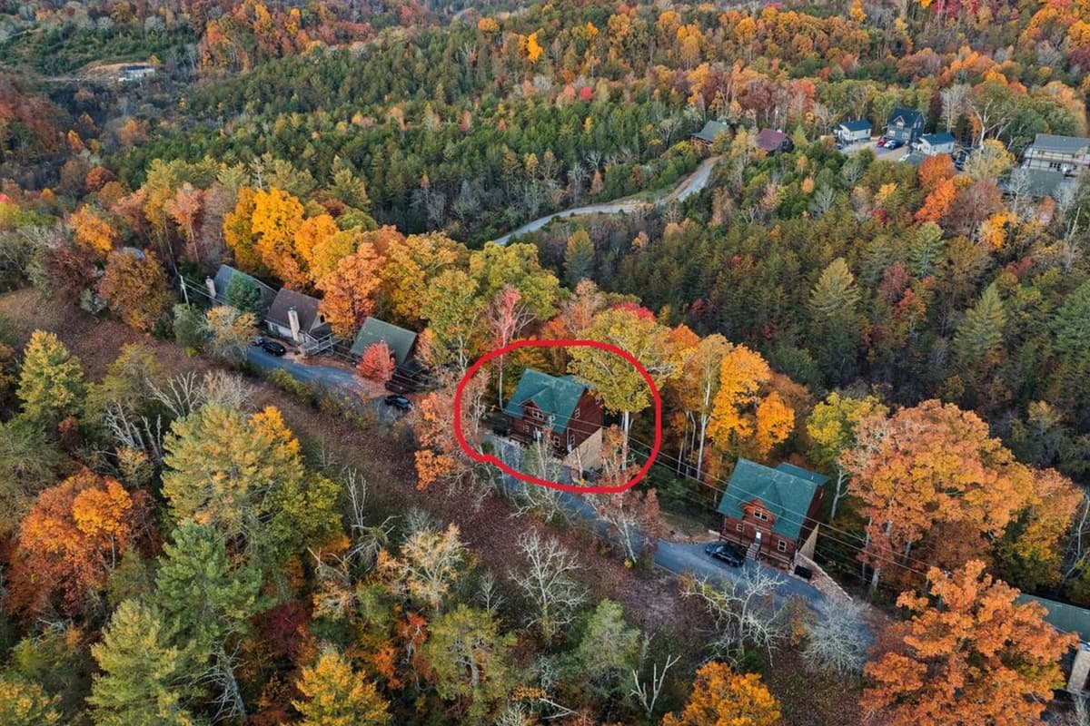 Every season brings its own special charm to this wooded getaway.