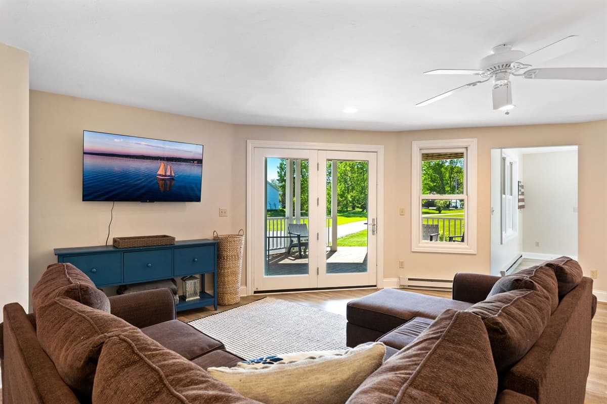 Imagine this room where you can be as relaxed and comfortable as possible, whether that's watching your favorite movie in the living room or hanging with friends on the couch.