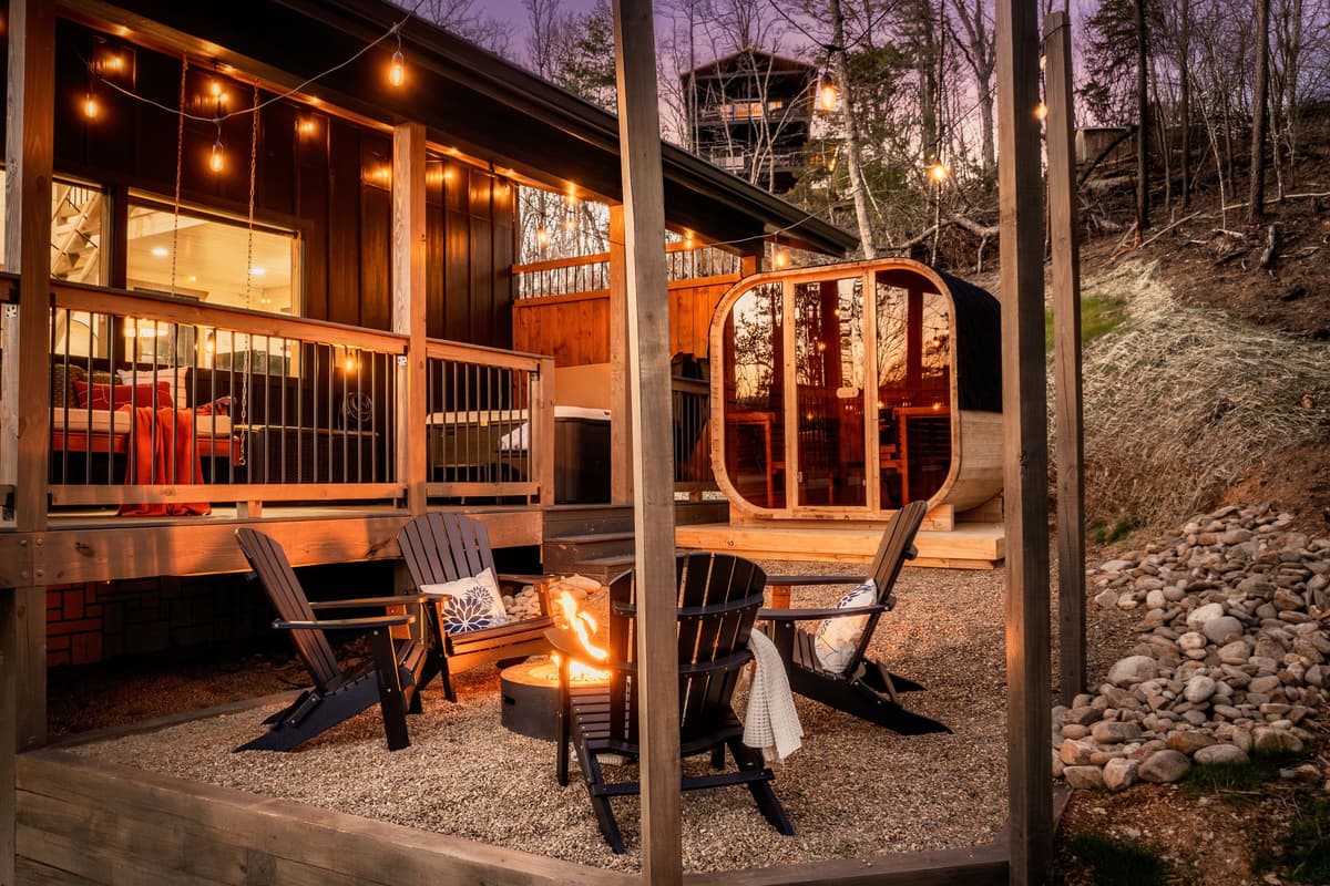 It’s an inviting space to unwind and make lasting memories under the Smoky Mountain sky.