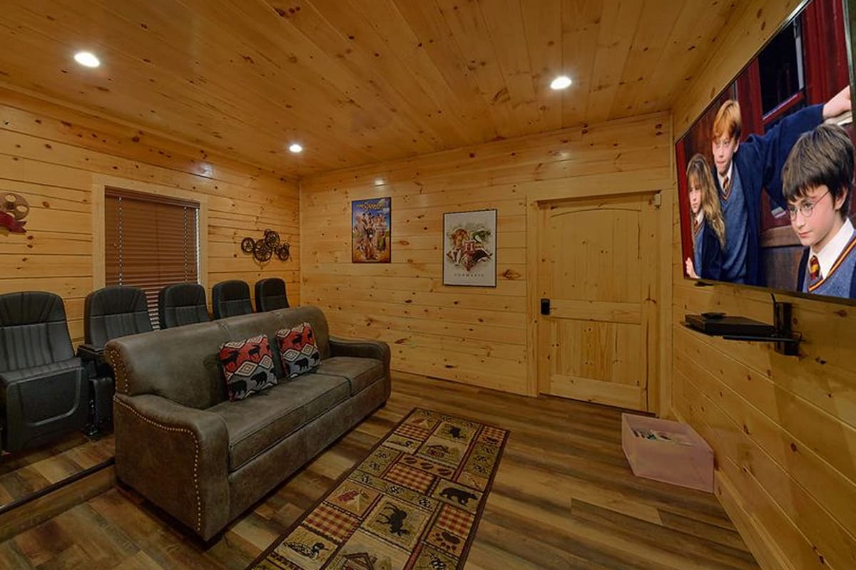 Settle in for the ultimate movie night in the private theater room! Get comfortable, grab your favorite snacks, and enjoy a cinematic experience without ever leaving the cabin.