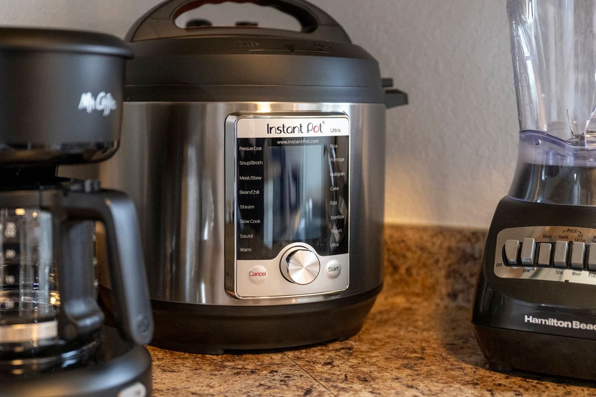 The well-equipped kitchen makes vacation meals simple and convenient.