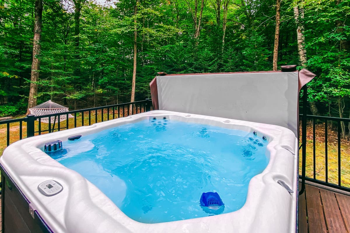 Start your morning with a peaceful soak or settle in for a relaxing evening under the open sky.