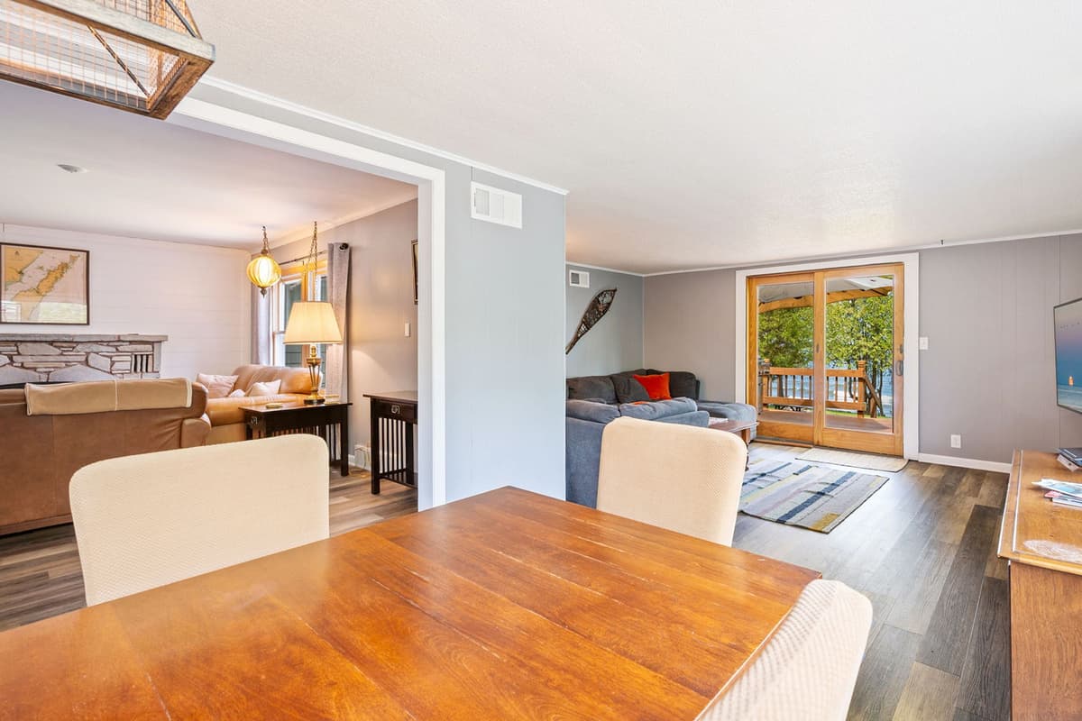 The large dining table provides plenty of room for everyone to sit together.