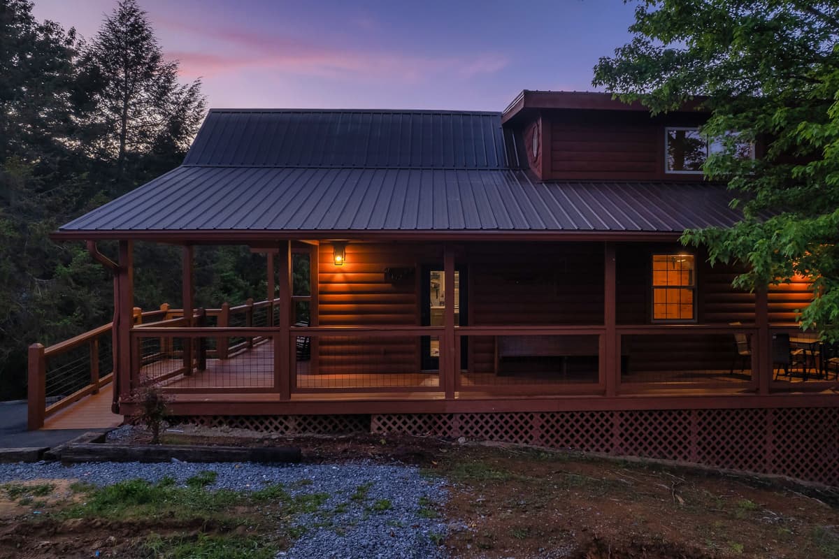 Enjoy the quiet surroundings, cozy spaces, and beautiful mountain atmosphere.