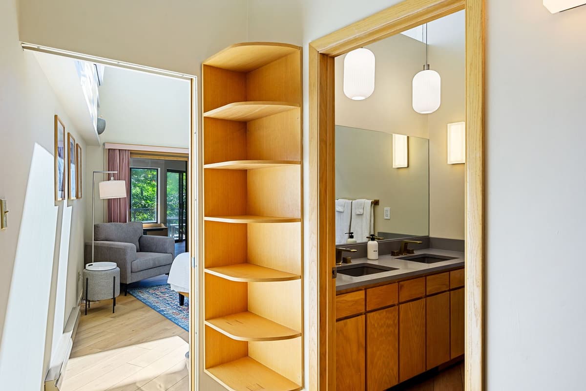 A full bathroom is conveniently located directly adjacent to the king bedroom.