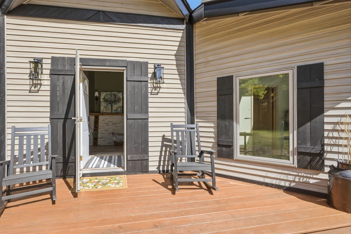 A great spot to sip coffee in the morning, unwind in the evening, and take in the fresh air and quiet countryside views.