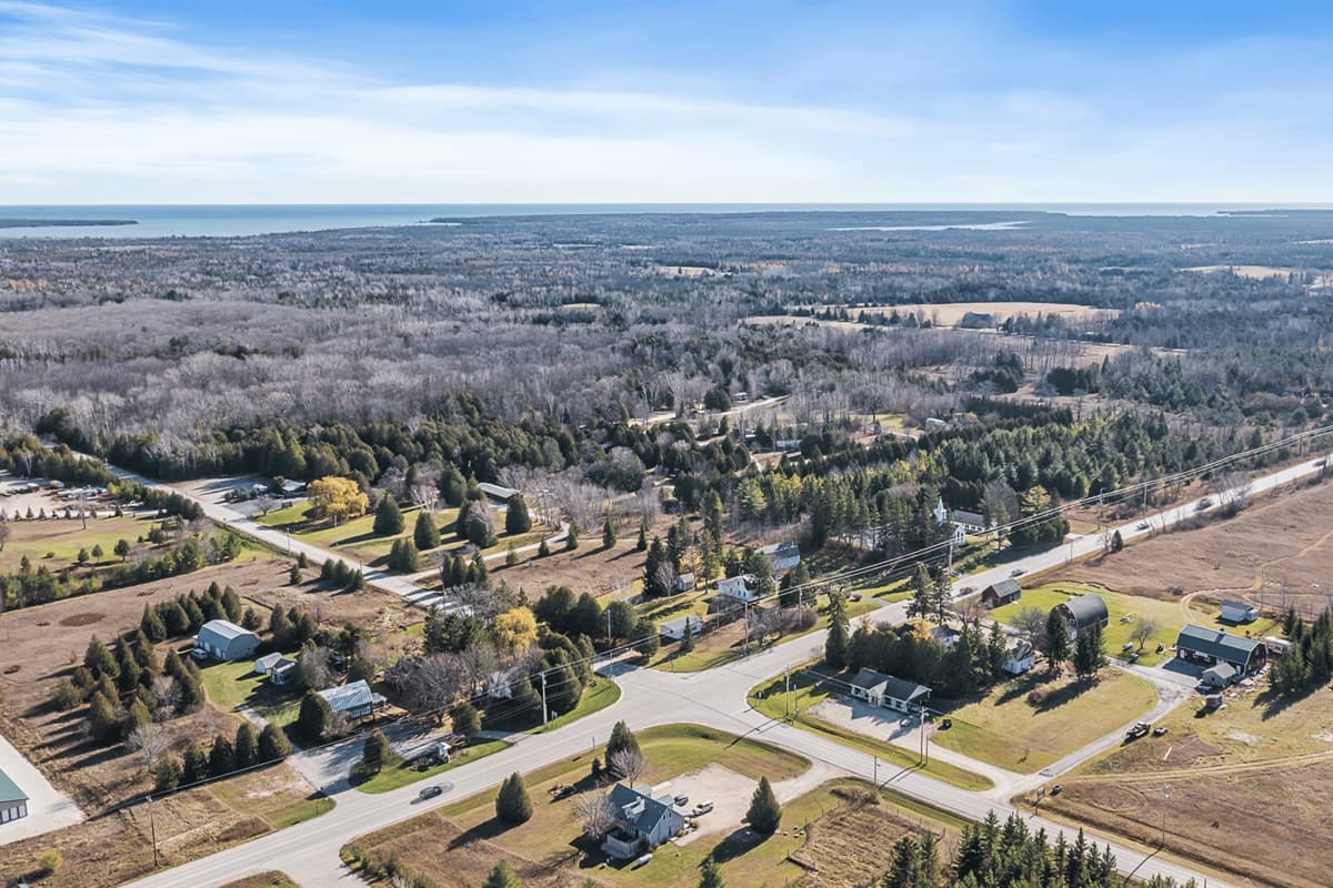 A peaceful escape in Sister Bay—where lake breezes, scenic views, and quiet moments come together perfectly.