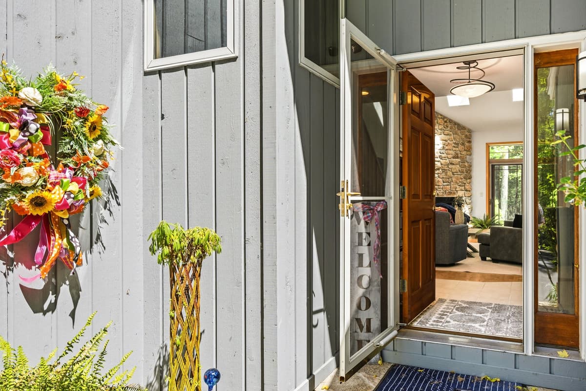 For your convenience, the front door is equipped with a keypad for easy, keyless entry. Your unique door code will be provided prior to check-in, allowing you to come and go with ease throughout your stay.