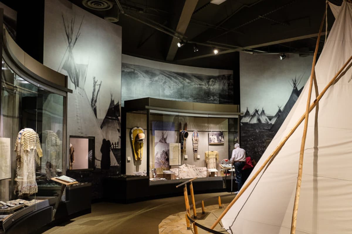 Step into the fascinating history of the American West at the Buffalo Bill Museum in Cody, Wyoming.