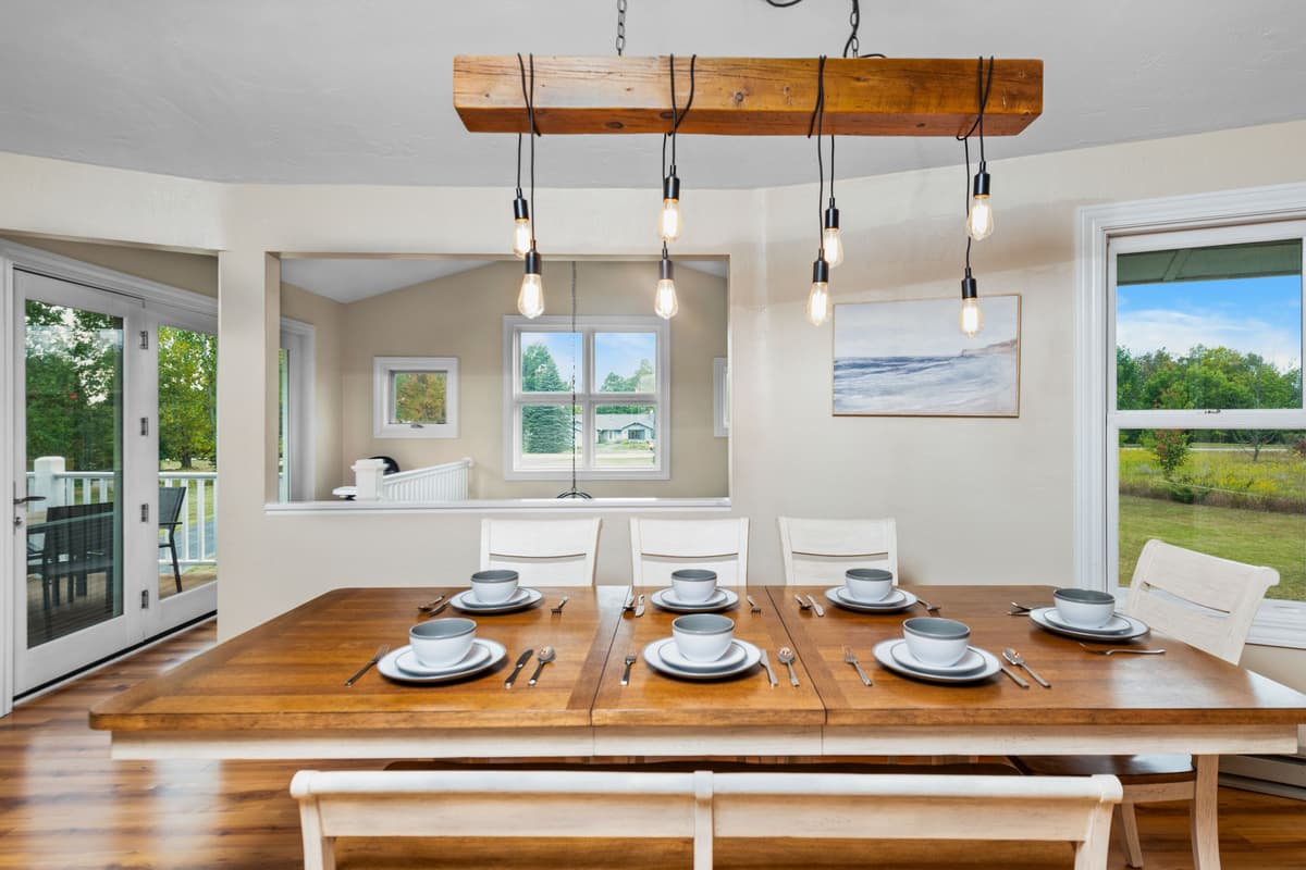 It’s the perfect spot for family meals, game nights, and catching up with your group.