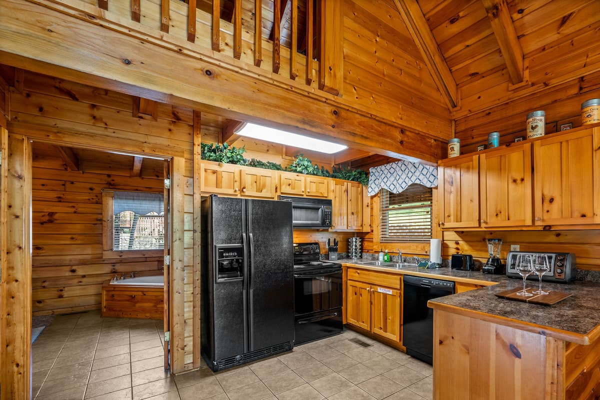 The well-equipped setup means you can enjoy the convenience of having a home-away-from-home kitchen.
