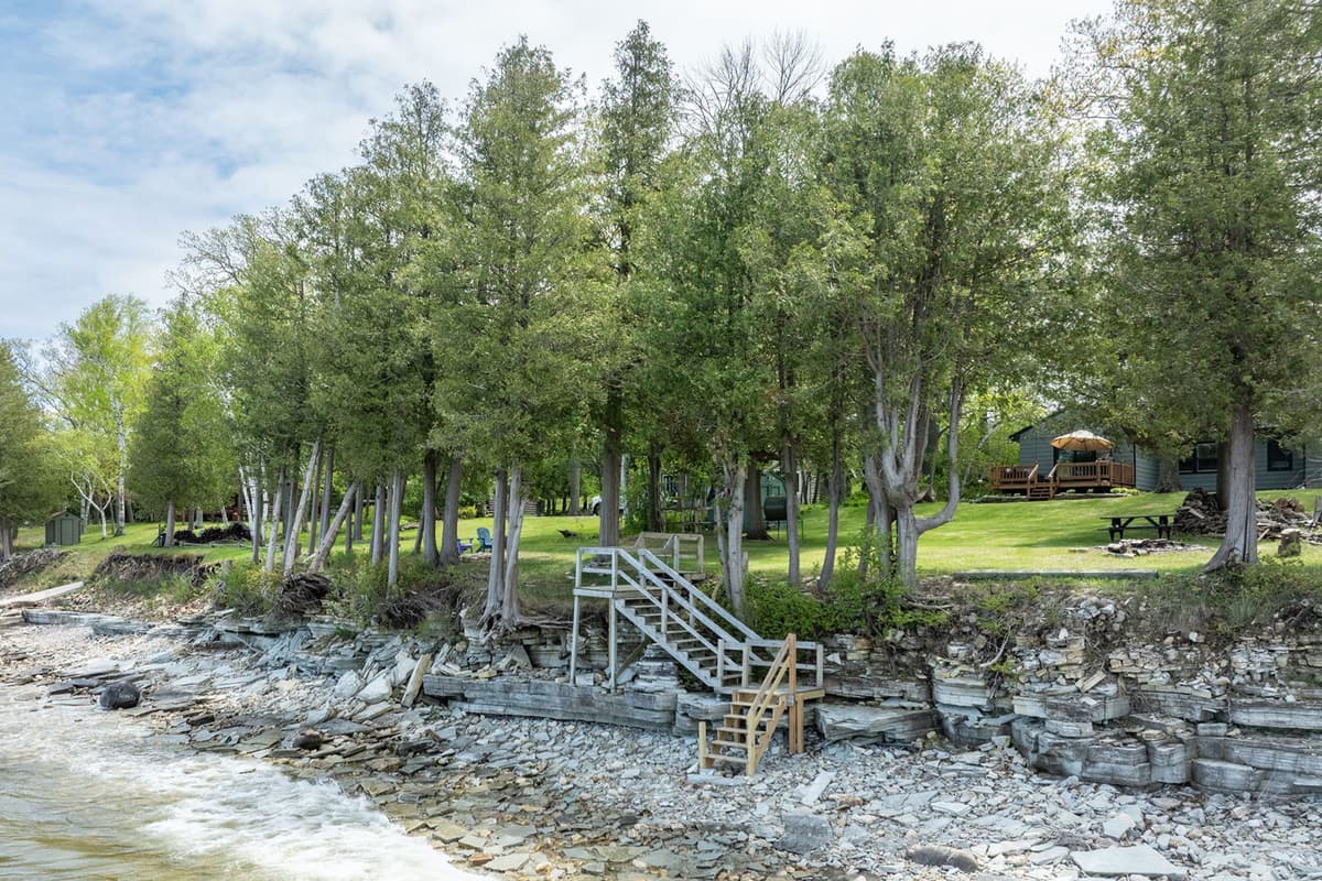 The quiet surroundings provide a relaxing escape while still keeping you within reach of Door County attractions.