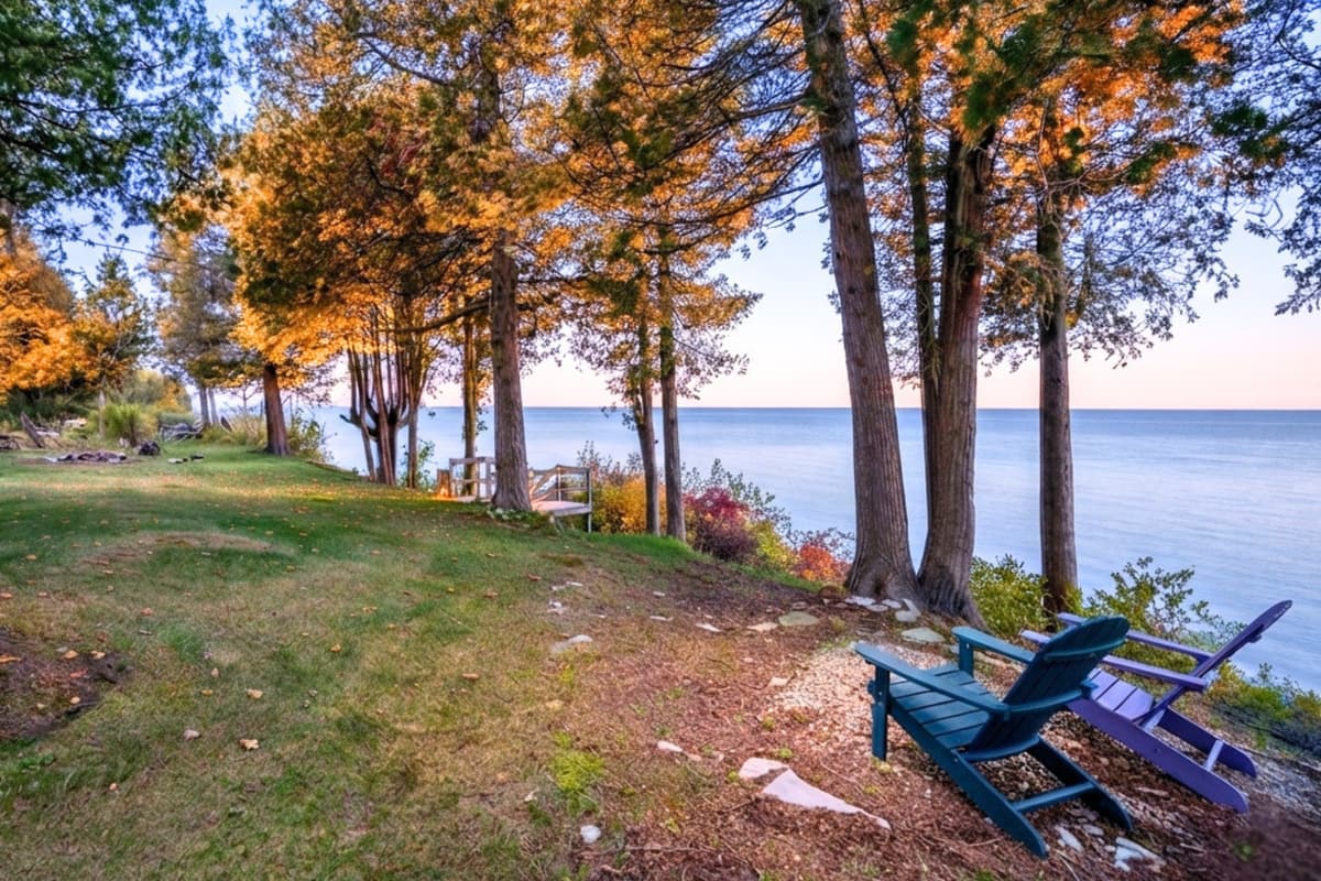 Yorita Manor - Sturgeon Bay