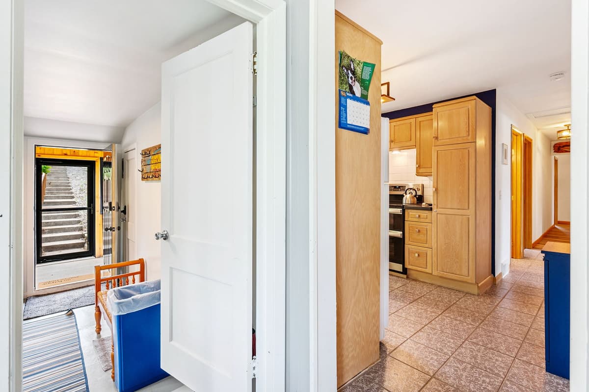 The clean and welcoming design complements the home’s overall inviting atmosphere.