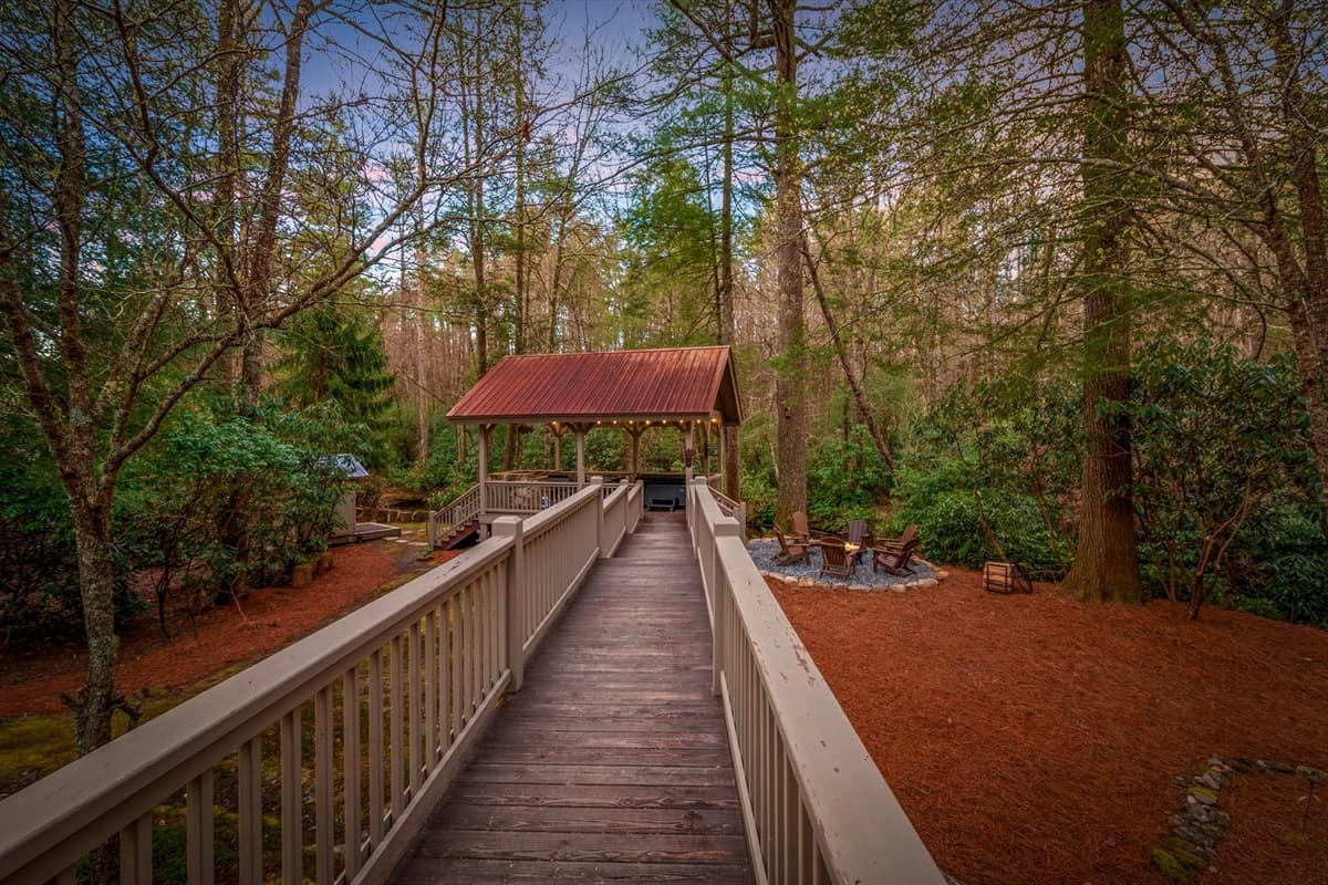 Walkway to the Riverfront Porch