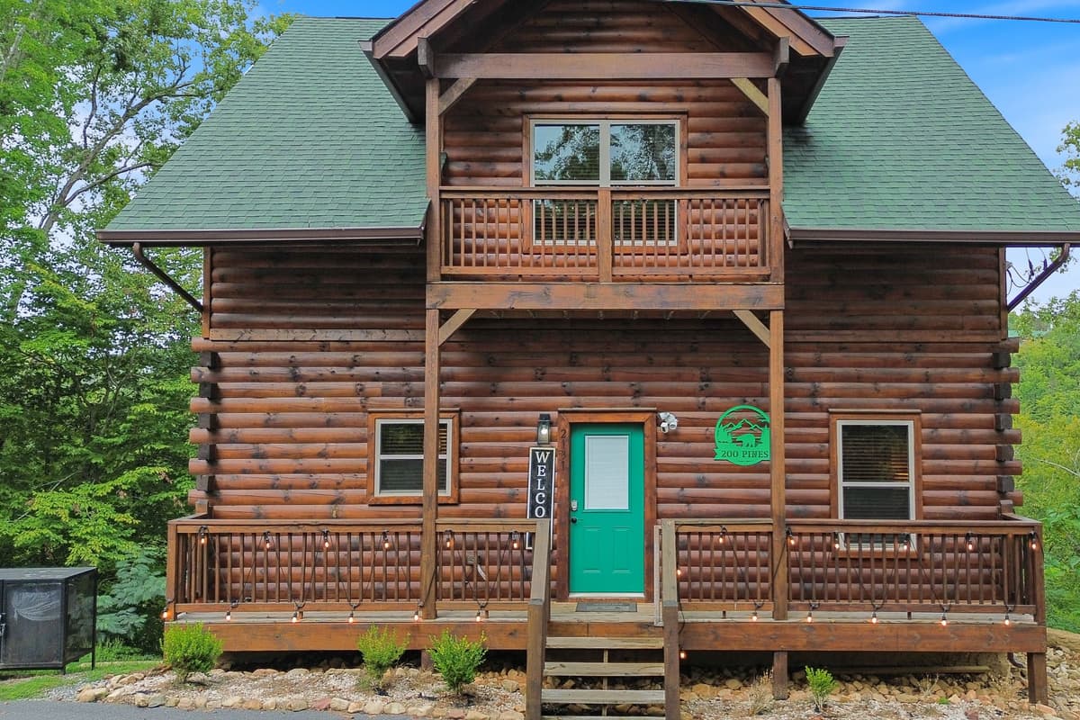 Relax, slow down, and enjoy the peaceful feeling of a true Smoky Mountain getaway.