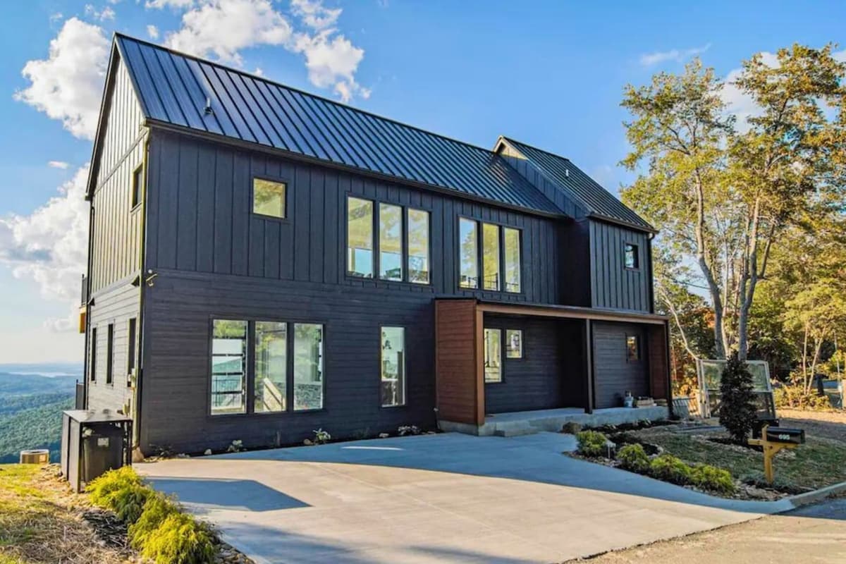 Experience a modern cabin retreat in Sevierville, thoughtfully designed for comfort, relaxation, and memorable getaways.