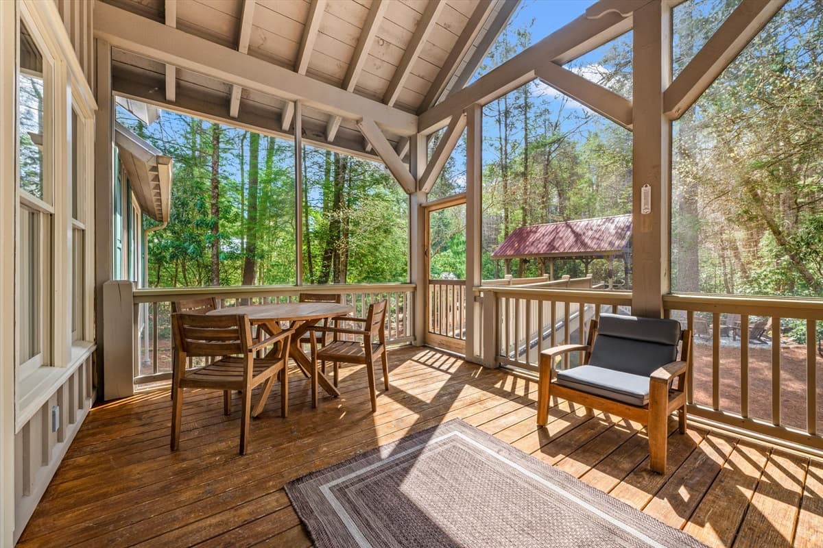 Covered Porch with Outdoor Seating