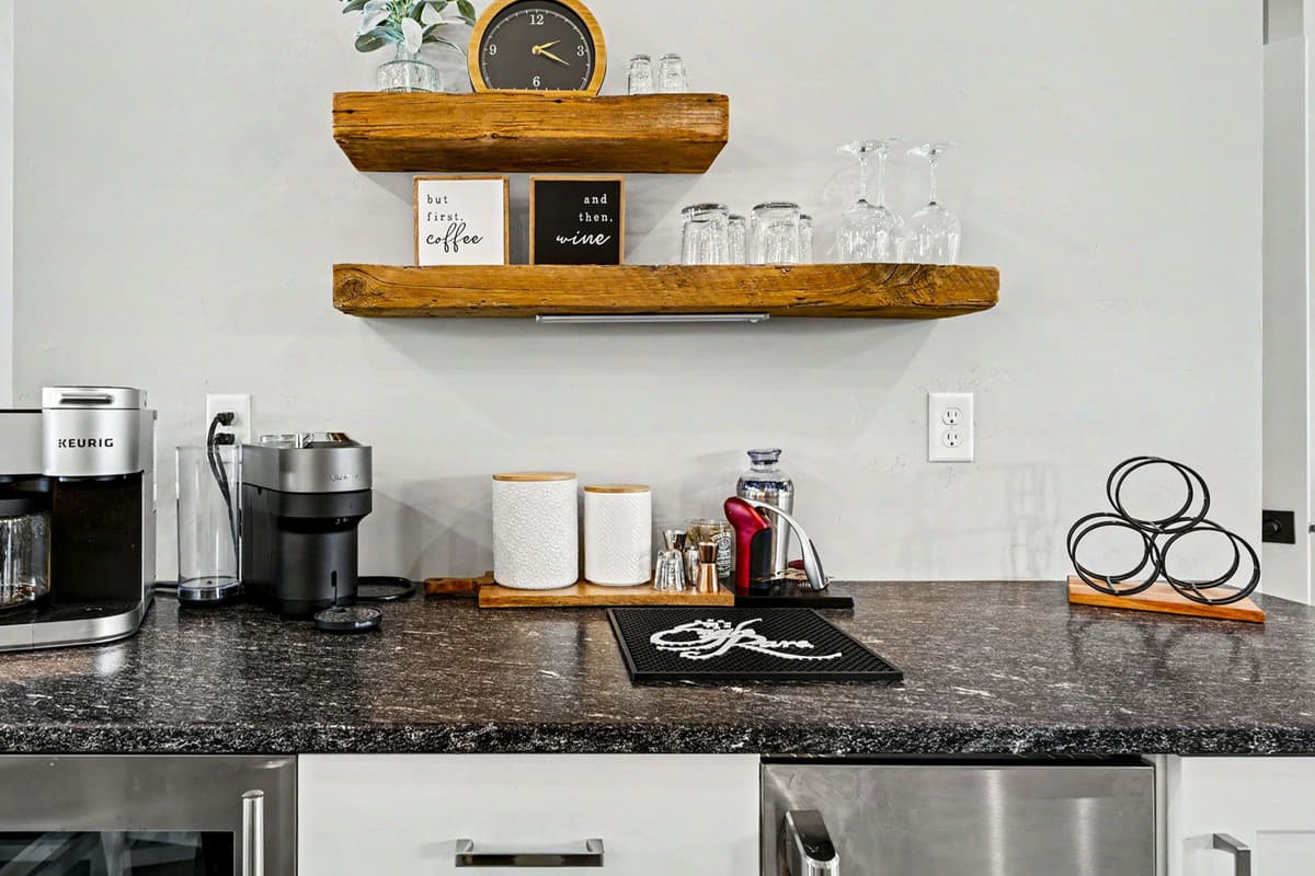 Start your mornings with a fresh cup of coffee at the convenient coffee station. Everything is set up to make your morning routine easy and relaxing.