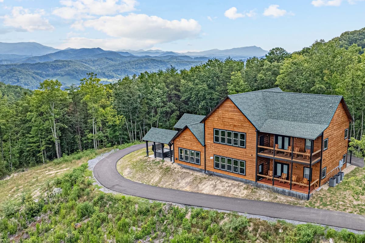 Elevated views, cozy spaces, and unforgettable mountain moments await at this Summit cabin getaway.