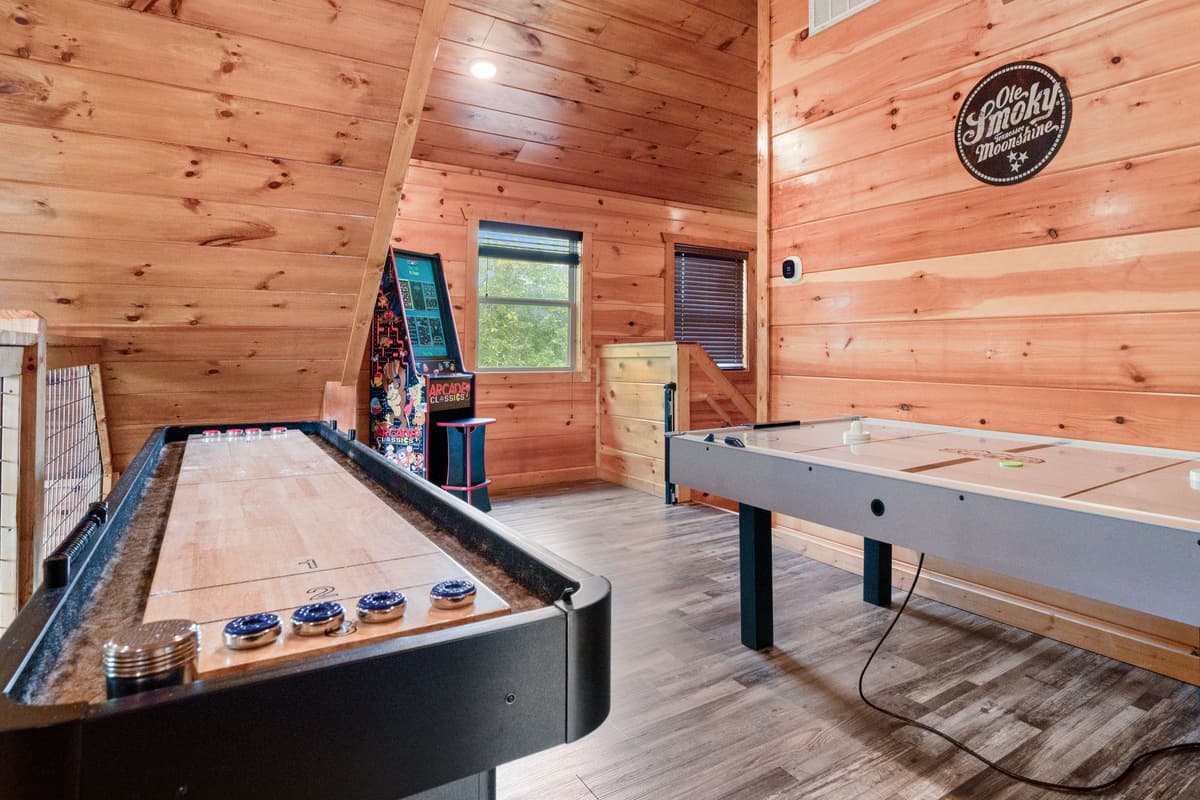 Let the fun begin in the cabin’s exciting game room!