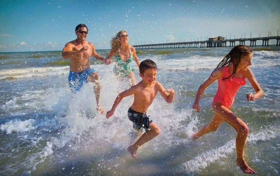 Spring Break in Gulf Shores_ Sun, Sand, and Endless Fun!