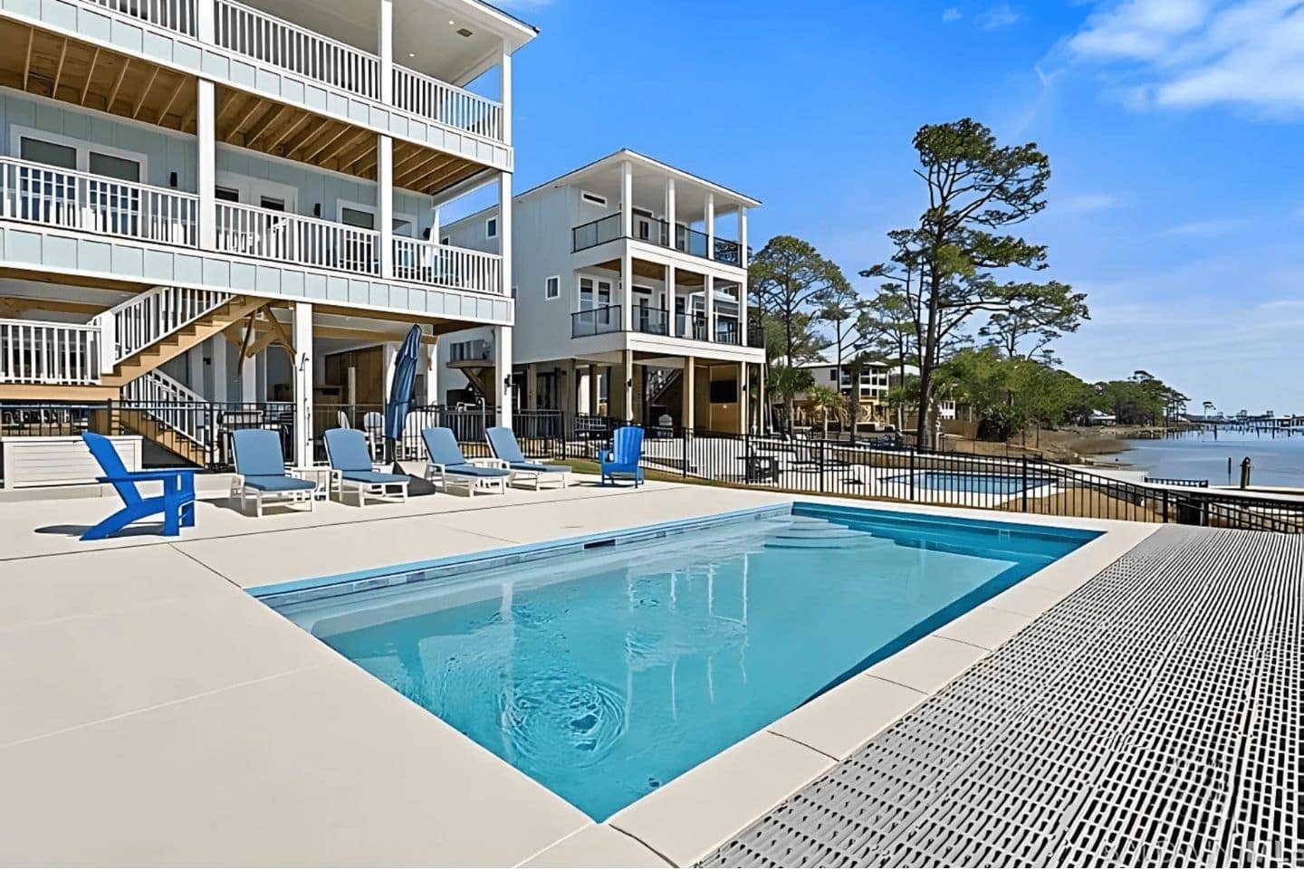 Water Oaks Lagoon 02