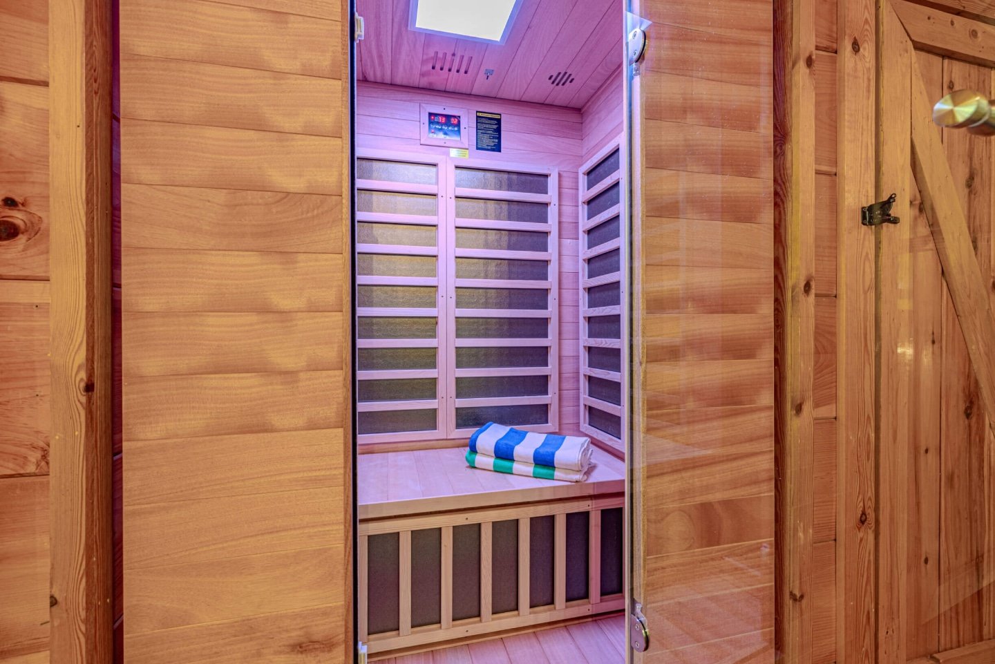 Maximize your comfort and convenience with this versatile upper-level space